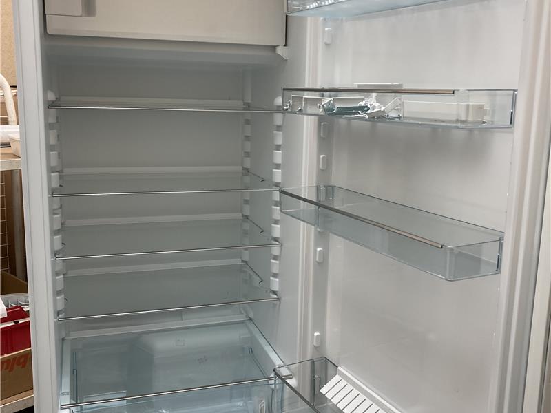 Outlet voordelige Inbouwkoelkast met vriesvak