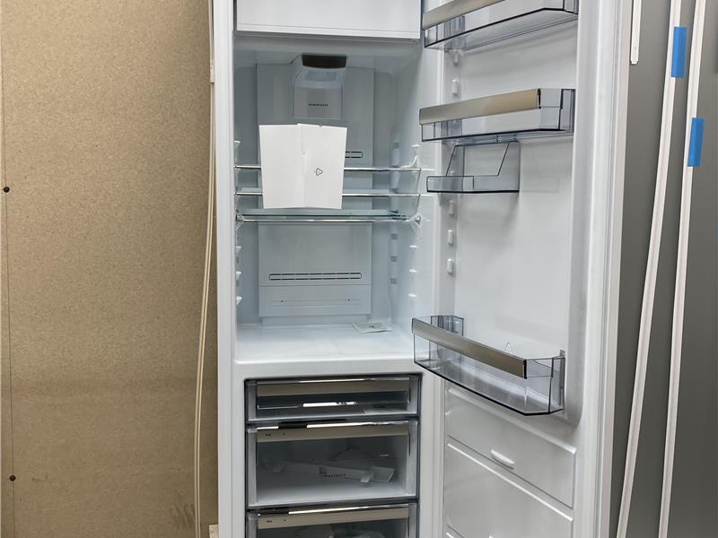 Outlet voordelige Inbouwkoelkast met vriesvak