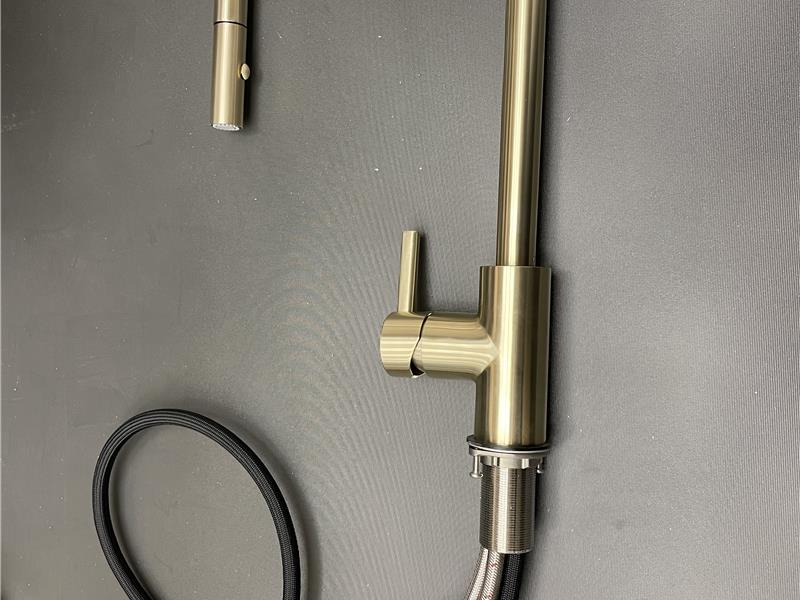 Outlet voordelige ééngreepsmengkraan GOLD