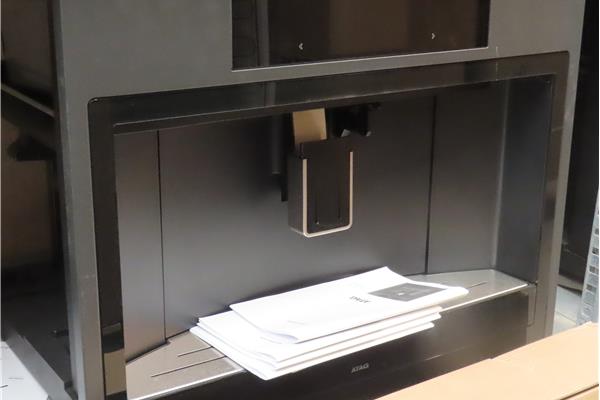 Outlet-inbouwkoffiemachine-ATAG-CM8471D