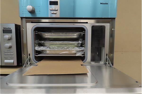 Outlet-Stoomoven-Miele-DG163-2-open